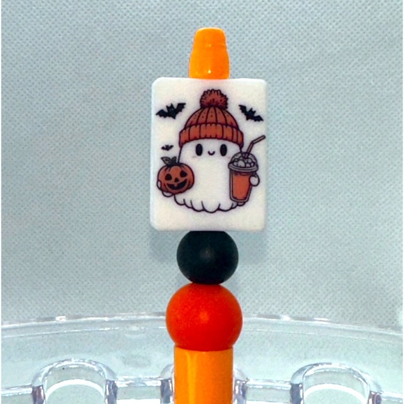 Other - 🚨SOLD🚨Cute refillable beaded pen